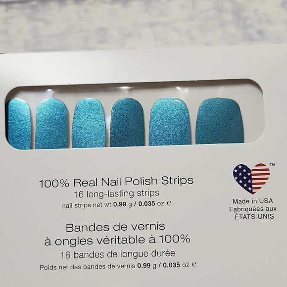 New and sealed Color Street Retired Space Case - Picture 3 of 3